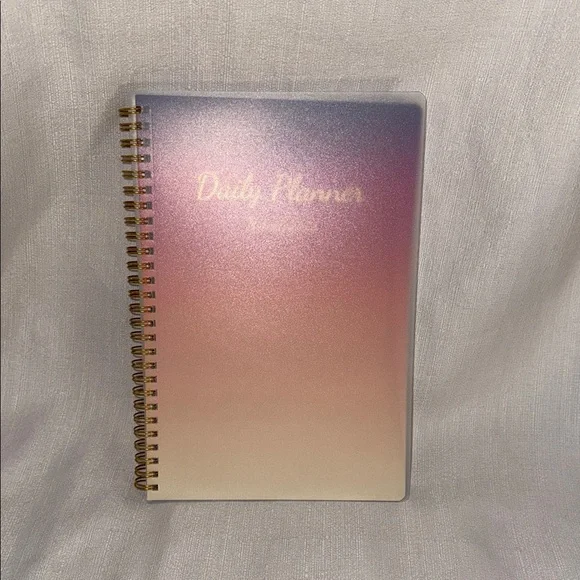 Gradient Daily Planner - Picture 2 of 8